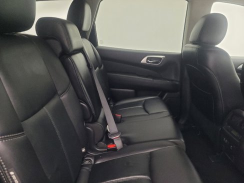 Used 2018 Nissan Pathfinder SL w/ SL Premium Package image 19