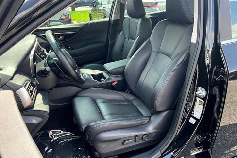 Used 2022 Subaru Legacy Limited image 7