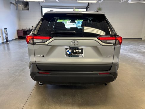 Used 2024 Toyota RAV4 XLE image 8