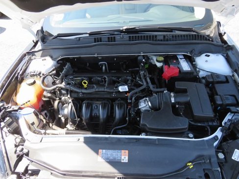 Used 2014 Ford Fusion SE image 30