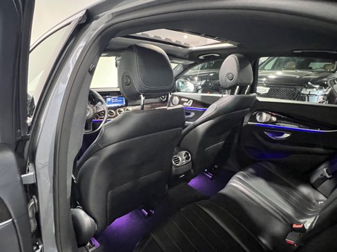 Used 2017 Mercedes-Benz E 300 4MATIC image 50