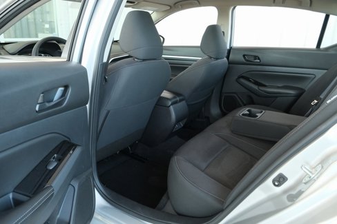 Used 2023 Nissan Altima 2.5 SV image 23