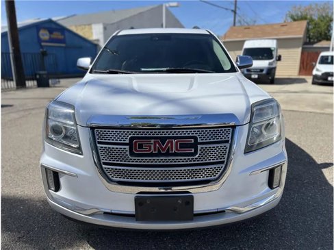 Used 2016 GMC Terrain Denali image 2
