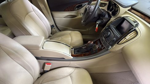 Used 2012 Buick LaCrosse Leather image 18