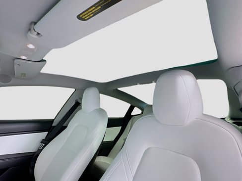 Used 2020 Tesla Model 3 Standard Range image 22