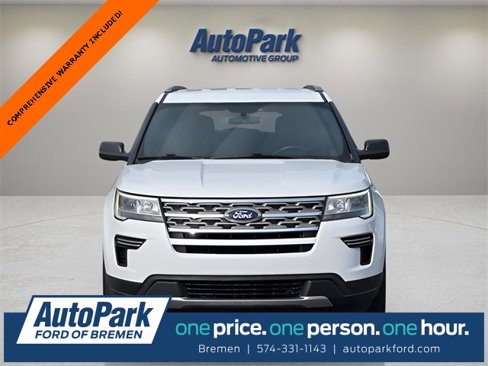 Used 2018 Ford Explorer XLT image 2