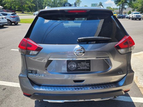 Used 2018 Nissan Rogue SL w/ Premium Package image 5