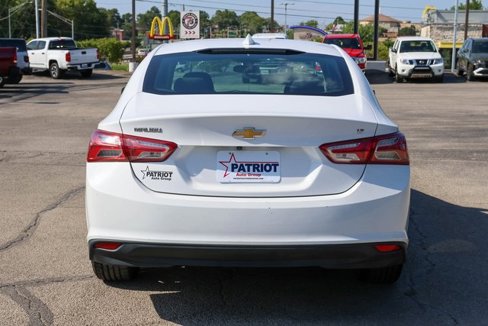 Used 2023 Chevrolet Malibu LT image 4