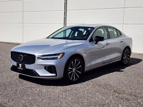 Certified 2024 Volvo S60 T8 Core w/ Climate Package image 3