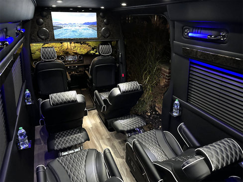 Used 2023 Mercedes-Benz Sprinter 3500 image 17