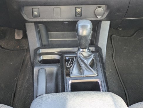 Used 2018 Toyota Tacoma SR w/ SR Convenience Package image 16