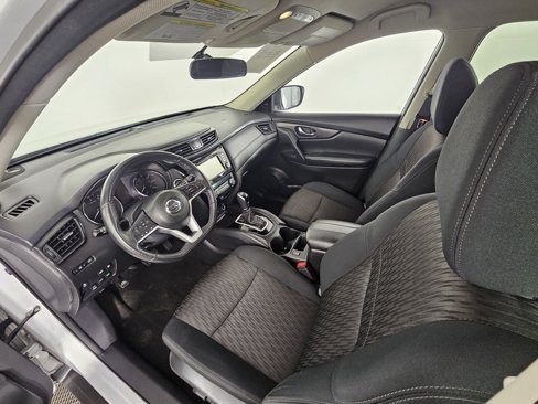 Used 2018 Nissan Rogue SV image 25