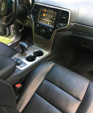 Used 2015 Jeep Grand Cherokee Overland image 19