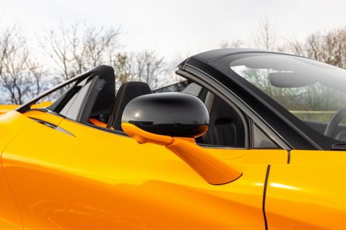 New 2025 McLaren 750S Spider image 25