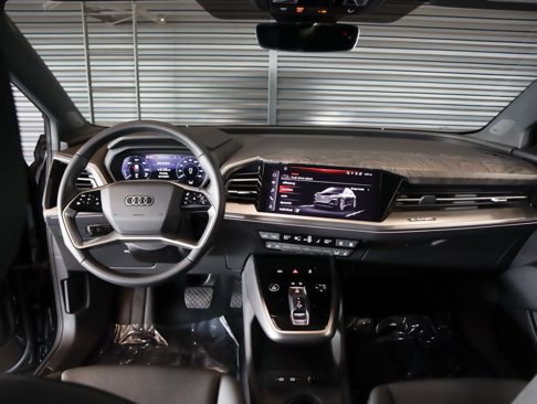 Certified 2023 Audi Q4 e-tron Premium Plus w/ Premium Plus image 8