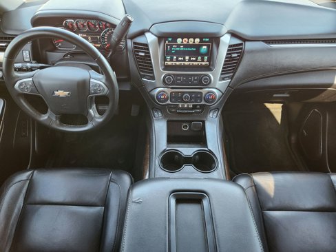 Used 2016 Chevrolet Suburban LT image 29