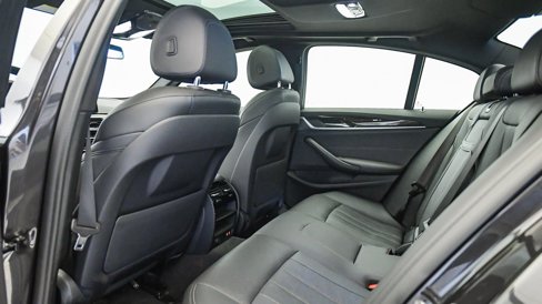 Certified 2021 BMW 530i w/ Convenience Package image 20