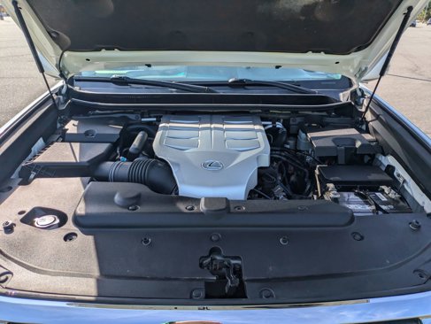 Used 2018 Lexus GX 460 image 30