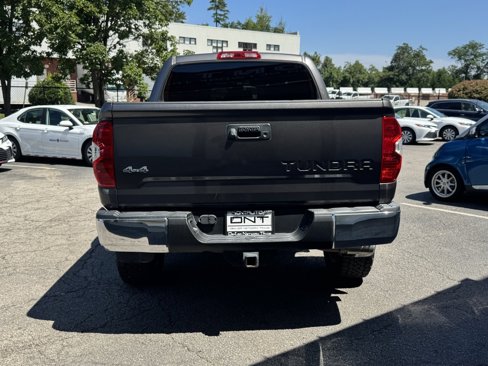 Used 2016 Toyota Tundra SR5 image 9