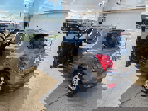 Used 2021 Chevrolet Trax LS w/ Tint and Cruise Package image 3