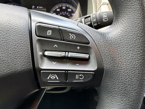 Used 2023 Hyundai Kona SEL w/ Winter Weather Package image 21