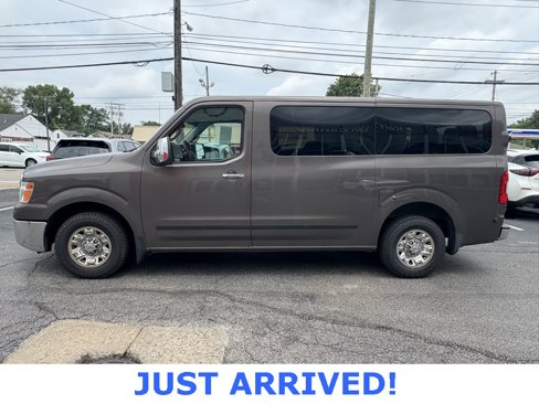 Used 2013 Nissan NV 3500 SV image 4