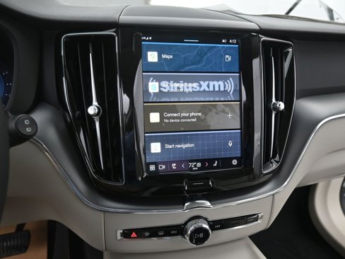 New 2025 Volvo XC60 B5 Core w/ Climate Package image 21