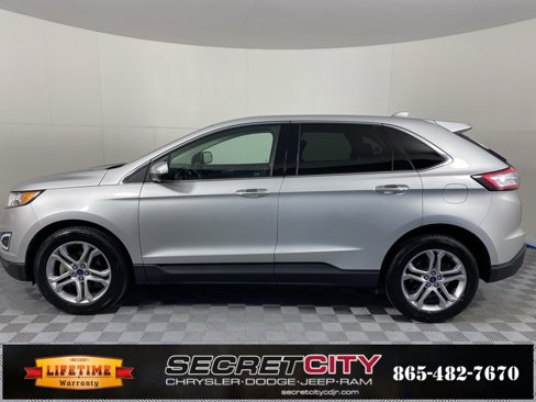 Used 2016 Ford Edge Titanium image 4