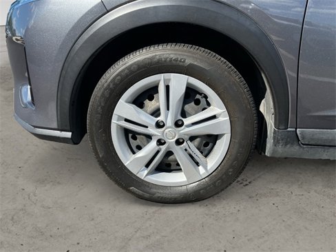 Used 2022 Nissan Kicks S image 14