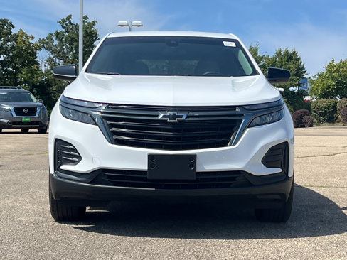 Used 2024 Chevrolet Equinox LS w/ Sport Edition image 2