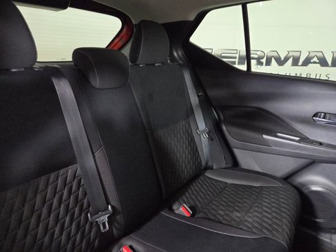 Used 2023 Nissan Kicks SV image 18
