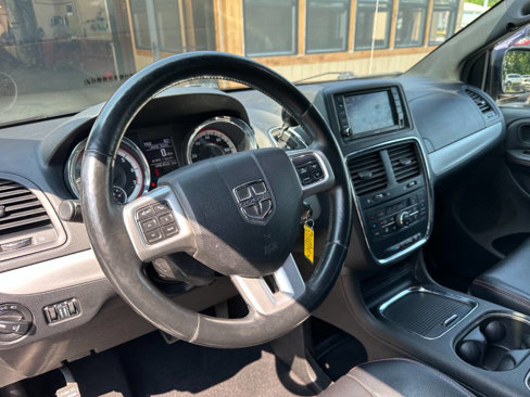 Used 2015 Dodge Grand Caravan R/T w/ Driver Convenience Group image 7
