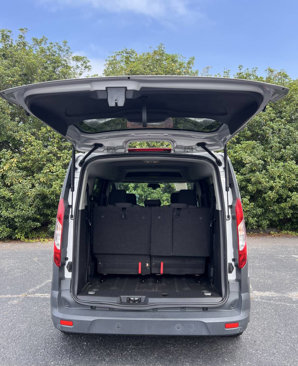 Used 2017 Ford Transit Connect XL image 7