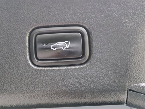 Used 2022 Hyundai Tucson Limited image 14