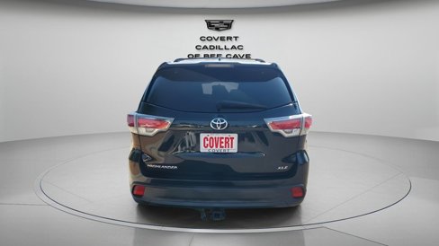 Used 2016 Toyota Highlander XLE image 8