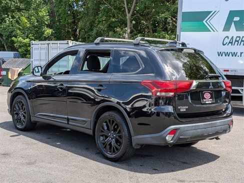 Used 2018 Mitsubishi Outlander LE image 6