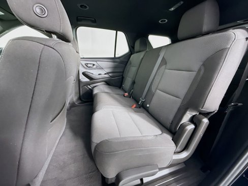 Used 2023 Chevrolet Traverse LT image 22