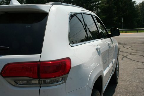 Used 2015 Jeep Grand Cherokee Summit w/ Platinum Series Group image 28