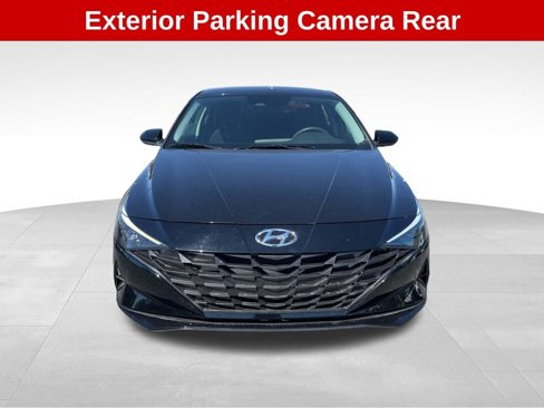 Used 2023 Hyundai Elantra SEL w/ Cargo Package image 9