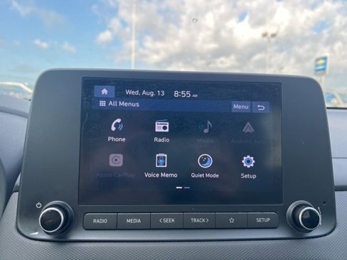 Used 2022 Hyundai Kona SE image 18