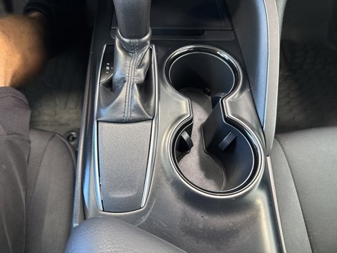 Used 2019 Toyota Camry LE image 26