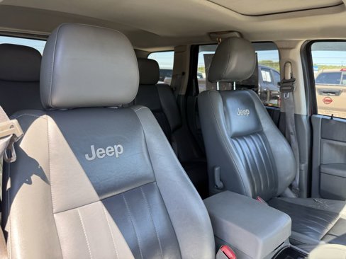 Used 2006 Jeep Grand Cherokee Laredo image 39