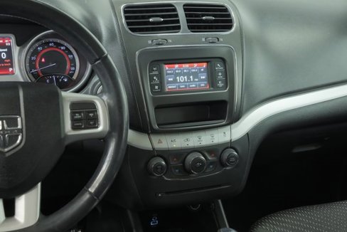 Used 2019 Dodge Journey SE w/ Connectivity Group image 13
