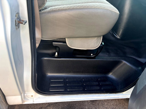 Used 2019 Chevrolet Express 3500 w/ Power Convenience Package image 37