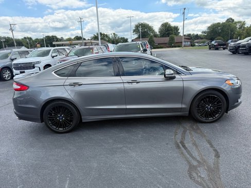 Used 2014 Ford Fusion SE w/ Equipment Group 202A image 6