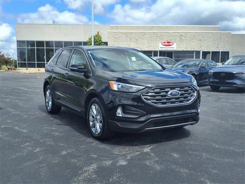 Used 2022 Ford Edge Titanium image 31