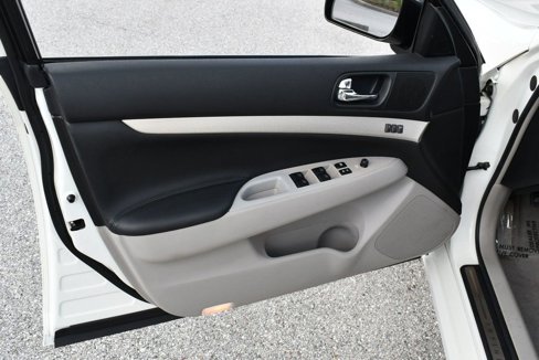 Used 2008 INFINITI G35 Journey w/ Premium Pkg image 11