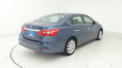 Used 2017 Nissan Sentra SV image 6