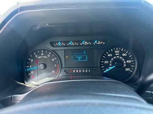 Used 2015 Ford F150 XLT image 26