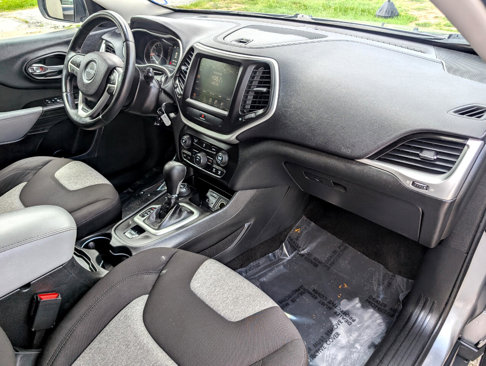 Used 2014 Jeep Cherokee Latitude image 35